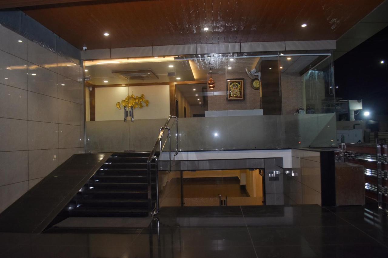 Hotel Centrum Kota  Exterior photo